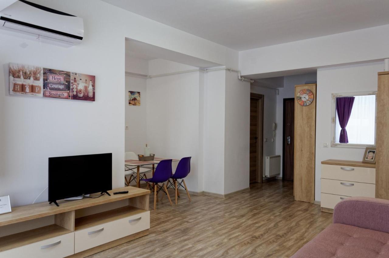 Ferienwohnung Apartament Ema Summerland Mamaia Exterior foto